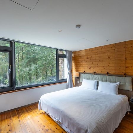 Howard Resort Xitou Lugu Lake Exterior photo