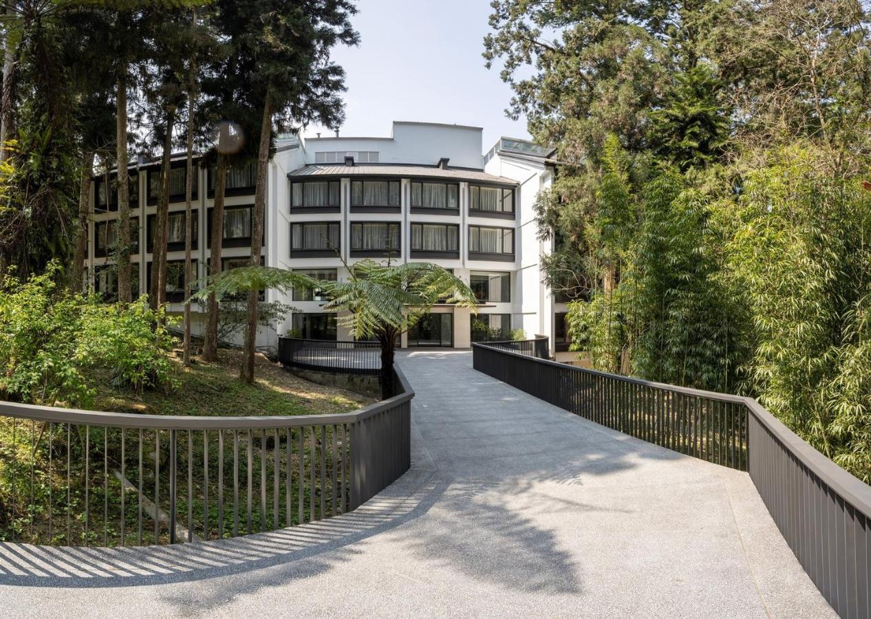 Howard Resort Xitou Lugu Lake Exterior photo