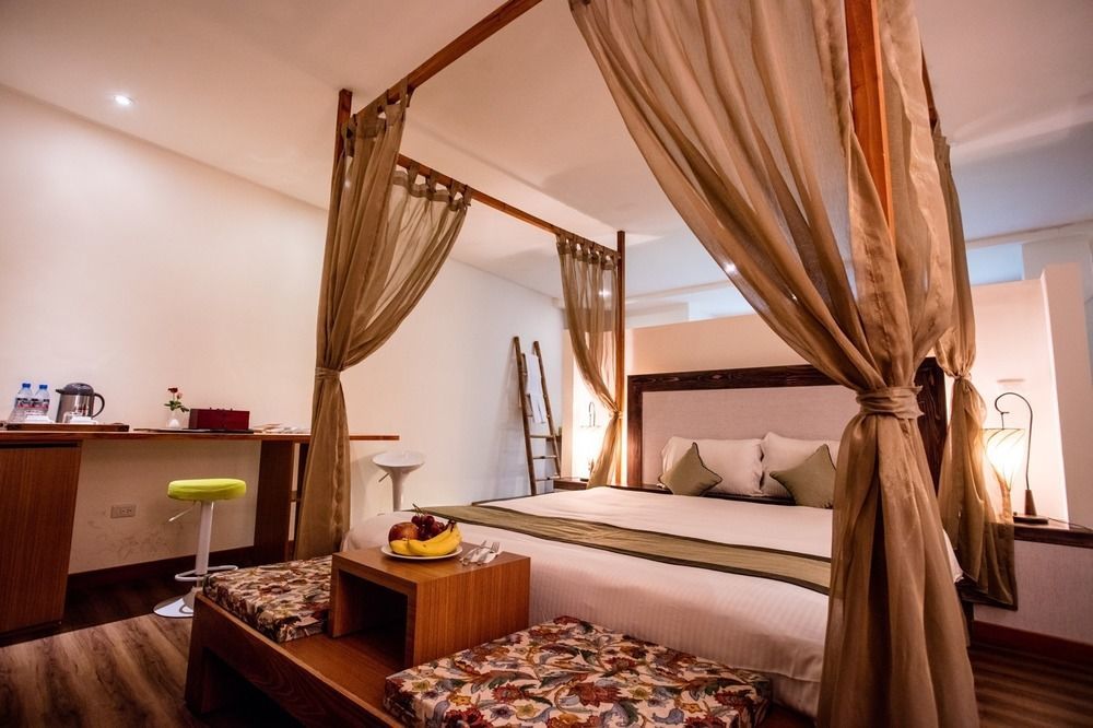 Howard Resort Xitou Lugu Lake Exterior photo