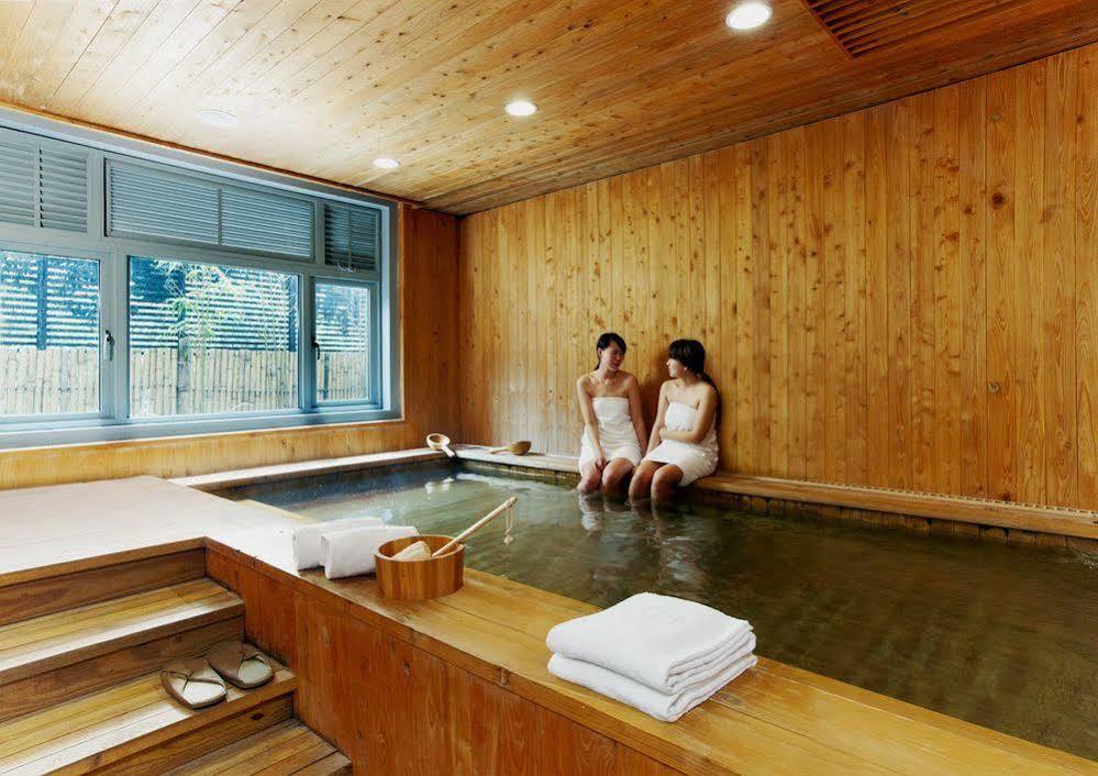 Howard Resort Xitou Lugu Lake Exterior photo