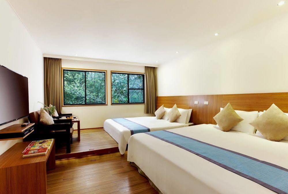 Howard Resort Xitou Lugu Lake Exterior photo